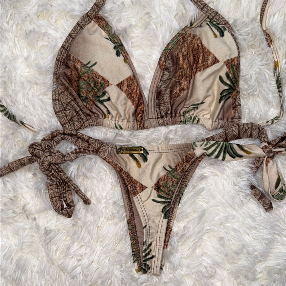 Tropical Print Bikini Set - Picture 4 of 5